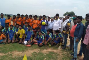 बैजू स्पोर्टिंग क्लब  ने धूमधाम से मनाया विश्व आदिवासी दिवस