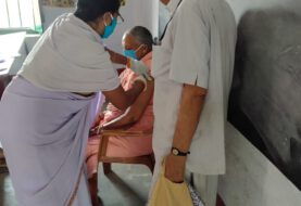कोविड-19 महामारी के खिलाफ टीकाकरण अभियान जोरों पर