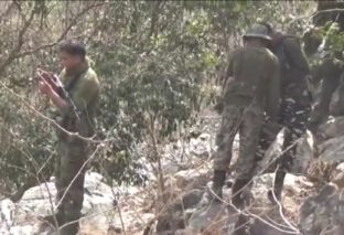 जमुई-मुंगेर सीमा के भीमबांध वन इलाके के चोरमारा के समीप सुरक्षा बलों ने जब्त किया विस्फोटक