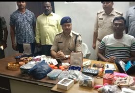 बेंगलुरु के होटल व्यवसाई के घर चोरी हुई करोड़ों की जेवरात और नगदी , पुलिस ने जमुई के बरहट थाना क्षेत्र से किया बरामद