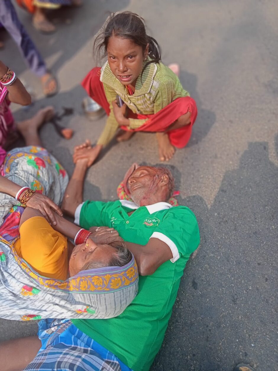 भूमि विवाद में मारपीट कई घायल एक की स्थिति नाजुक, आक्रोशित ग्रामीण और परिजनों ने किया रोड जाम