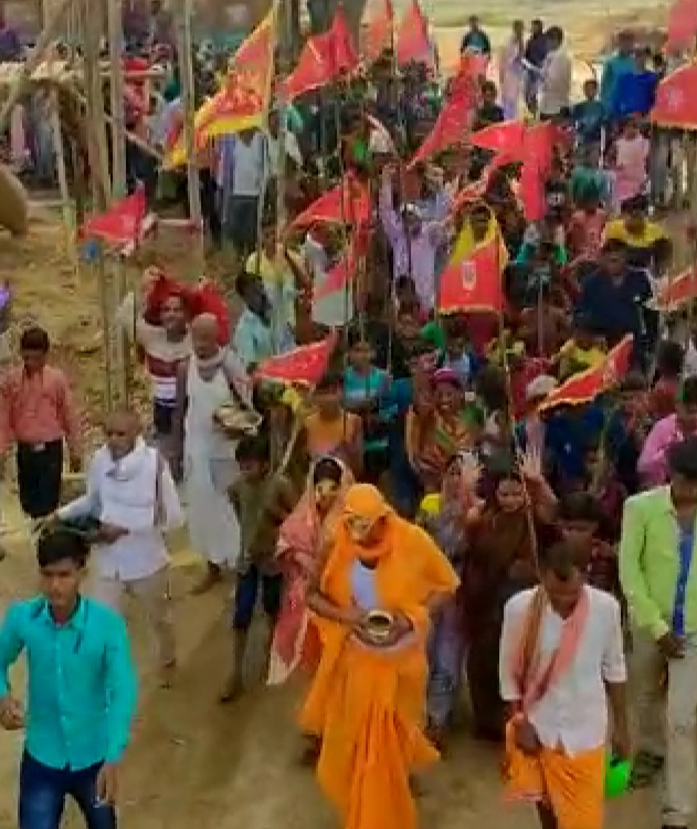 श्री श्री 108 चंडी महायज्ञ के शुभ अवसर पर भूमि पूजन का कार्यक्रम