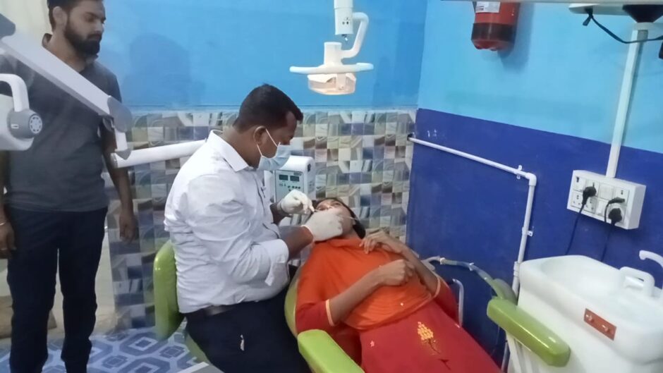 परवाज स्पेशलिटी हॉस्पिटल सोनो की दूसरी शाखा लाइफ केयर सेंटर में दाँत के इलाज का हुआ विधिवत सुभारंभ