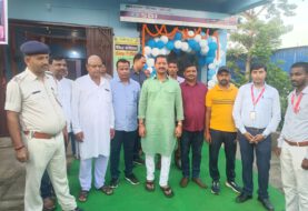 मंत्री सुमित सिंह ने बरहट प्रखंड में एफसीआई गोदाम के पास किया सीएसपी का उद्घाटन
