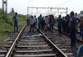 ट्रेन की चपेट में आने से युवक की मौत