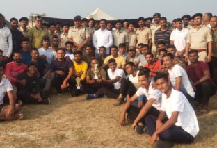 पुलिस पब्लिक के बीच मैत्री क्रिकेट मैच का आयोजन, पुलिस की टीम विजेता