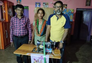 भूमि पूजन के साथ ही कंपनी का ऐलान, क्षेत्र की हर आदिवासी लड़की को शादी में उपहार स्वरूप देगी सिलाई मशीन
