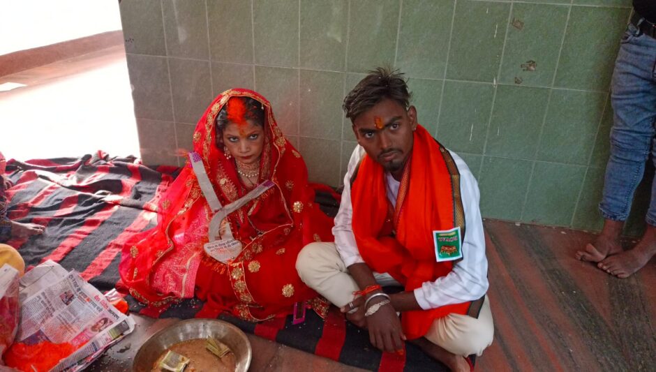 मध्यप्रदेश से मलयपुर पहुँची प्रेमिका ,प्रेमी के साथ मंदिर में रचाई शादी
