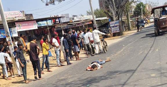 बेटी का रिश्ता देखने जा रहे पिता को हाईवा ने रौंदा, मौके पर मौत