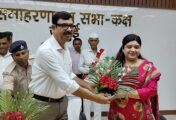 जमुई के नवपदस्थापित डीएम नवीन कुमार ने संभाला कार्यभार, दिए विकास और जनकल्याण के संकेत